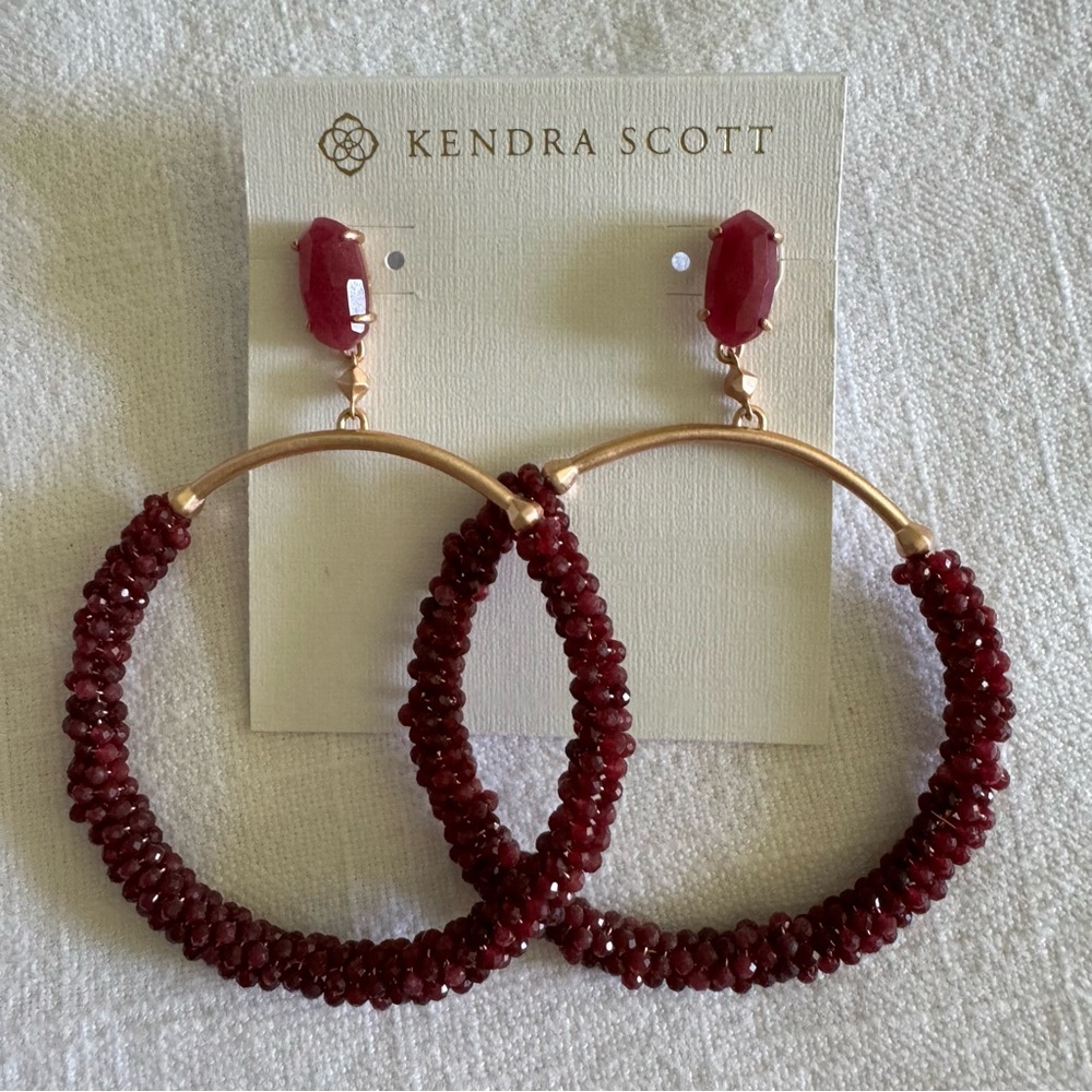 Kendra Scott Russel Beaded Hoop Earrings in red 14k Gold Plated